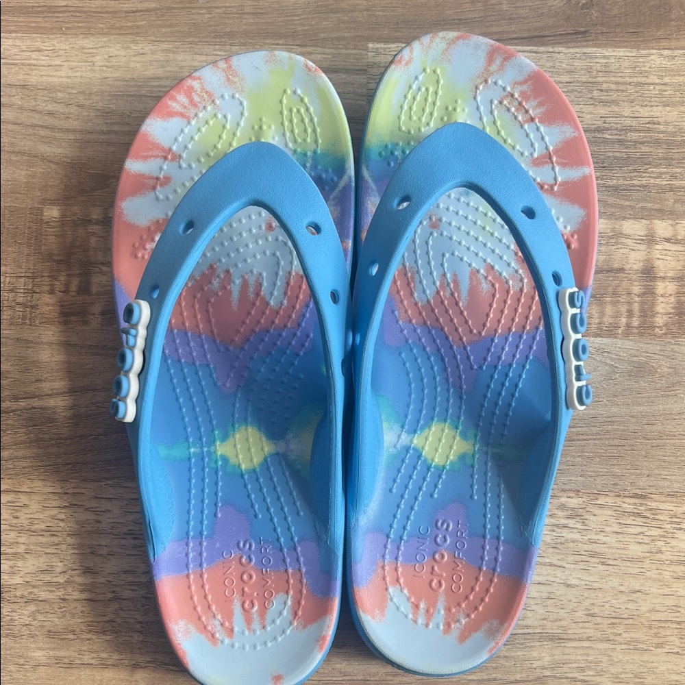 CROCS Multicolor Floral Flip Flops